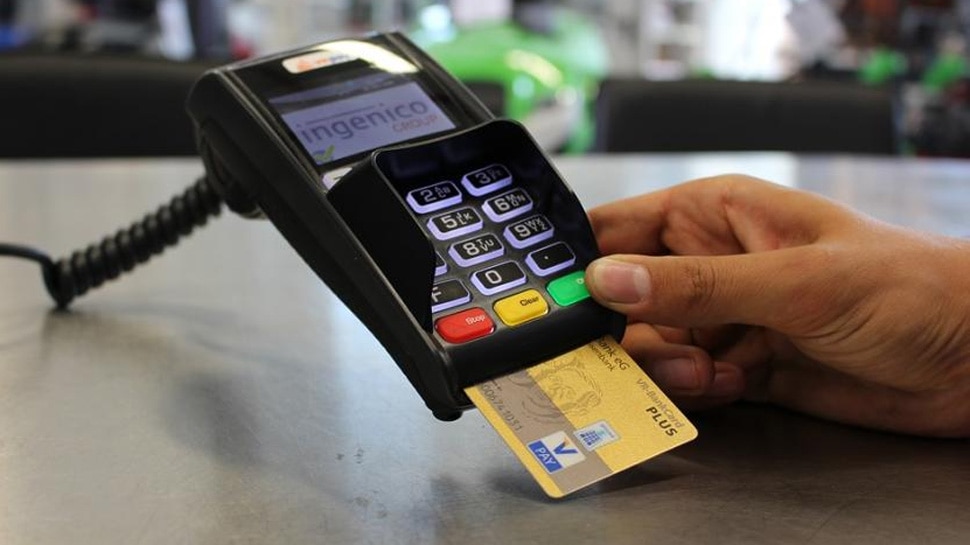 क्रेडिट कार्ड लोन से बचें big mistake of credit card users after shopping