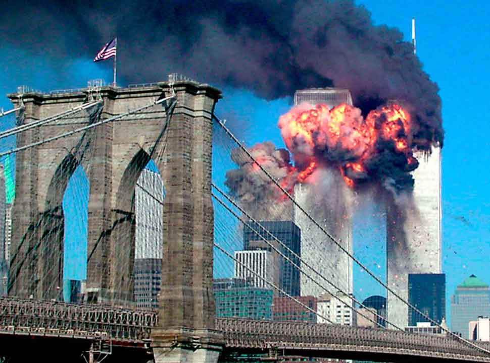आतंकवाद पर सोचने पर किया मजबूर Terror attack on American world trade center-1