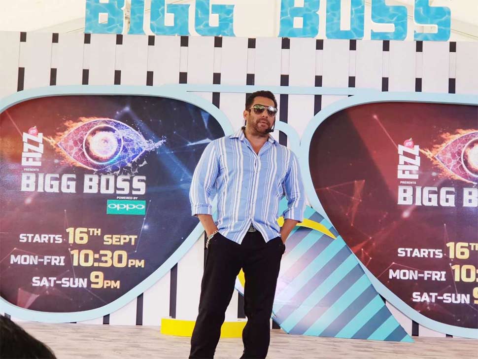 Bigg Boss 12: सलमान ने बीते साल एक एपिसोड के लिए थे 11 करोड़, इस बार की फीस जानकर उड़ जाएंगे आपके होश