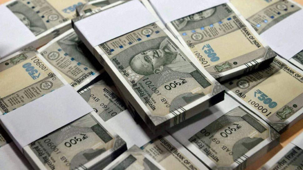 कितनी बढ़ सकती है सैलरी know how much salary govt may hike