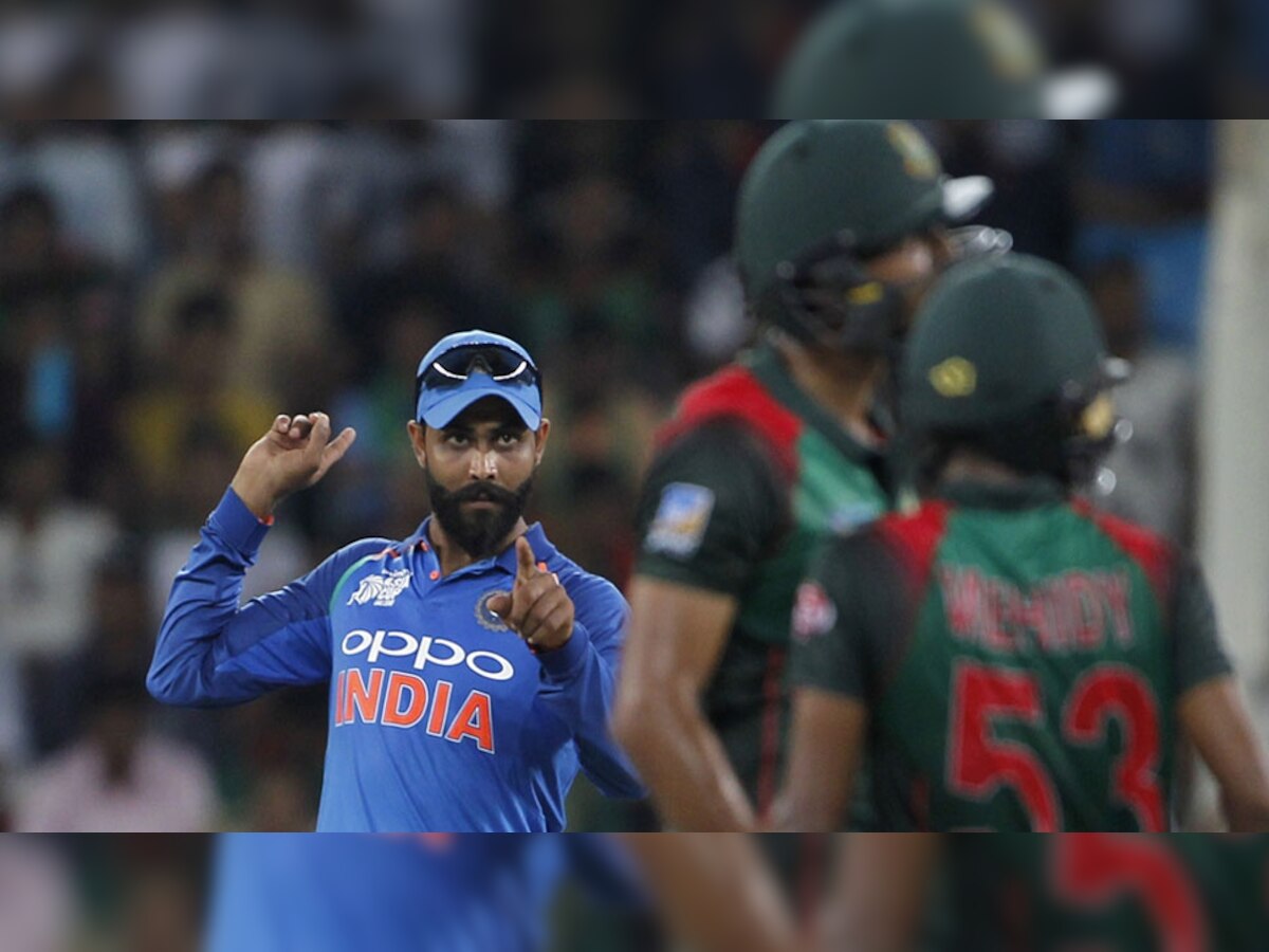 PICS: भारत-बांग्लादेश के 'बोरिंग' मैच में कैमरामैन ने कैद की मजेदार तस्वीरें, अब हो रहे ट्रोल