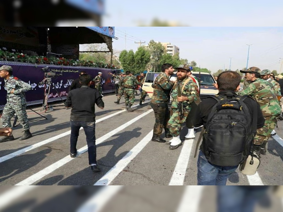 हमले के तुरंत बाद ईरान के विदेश मंत्री मोहम्मद जावेद जरीफ ने क्षेत्रीय देशों और उनके अमेरिकी आकाओं पर दोष मढा.(फोटो- Reuters)