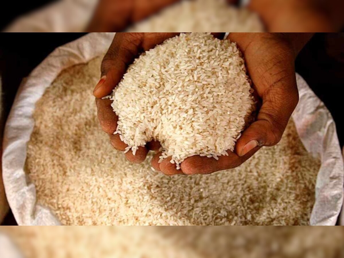 भारत से लगभग 40 लाख टन बासमती चावल निर्यात होता है जबकि देश में 20 लाख टन चावल की खपत है. 