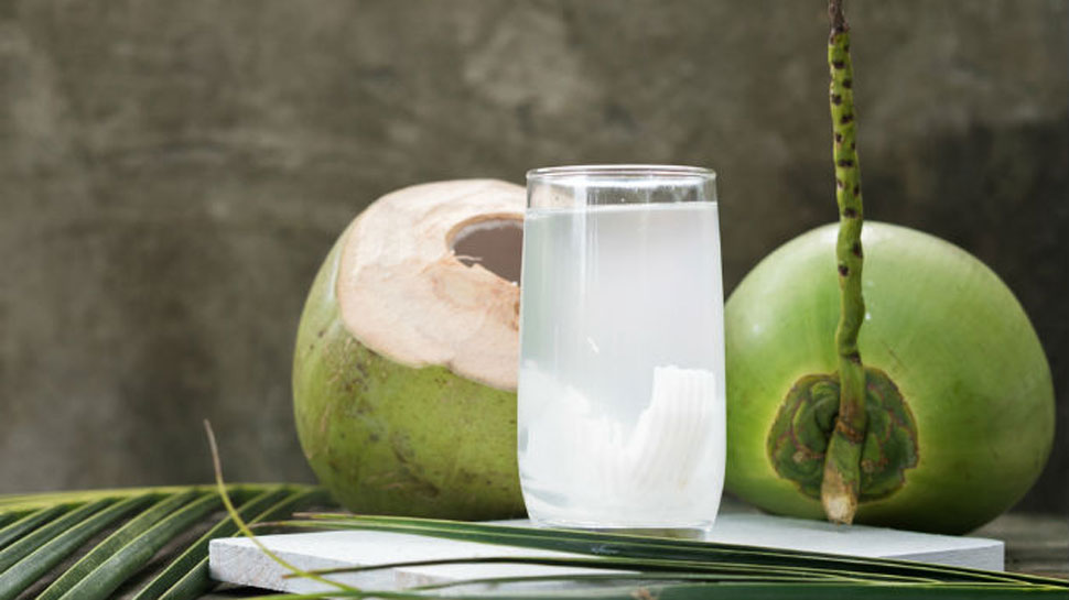 फायदेमंद है का नारियल पानी Coconut water is beneficial