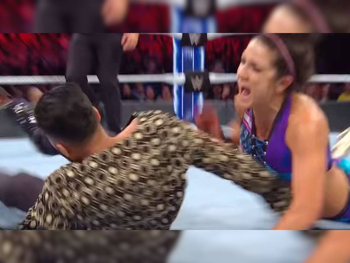 VIDEO, जब इंडियन रेसलर को WWE में महिलाओं ने चटाई धूल, मांगता रहा माफी