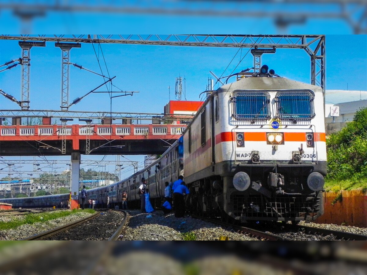 न्यू फरक्का रेल हादसे को ले कर रेल कर्मियों के संगठनों ने दी तीखी प्रतिक्रिया (फाइल फोटो)