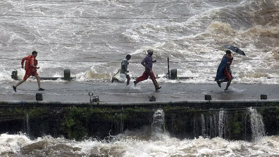 1978 से 1997 के बीच हुआ 895 अरब डॉलर का नुक्सान natural disasters, India, lost 79.5 billion dollars