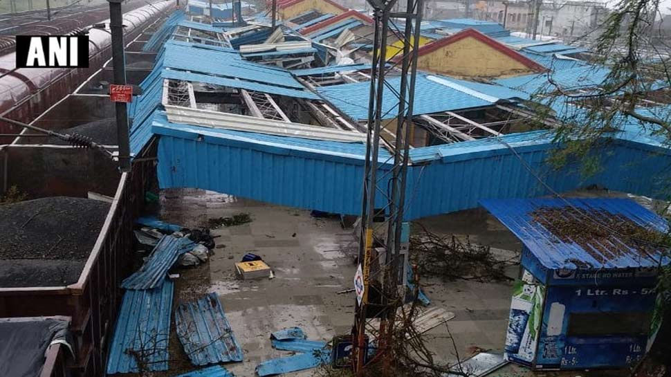 CycloneTitli hits the region Andhra Pradesh