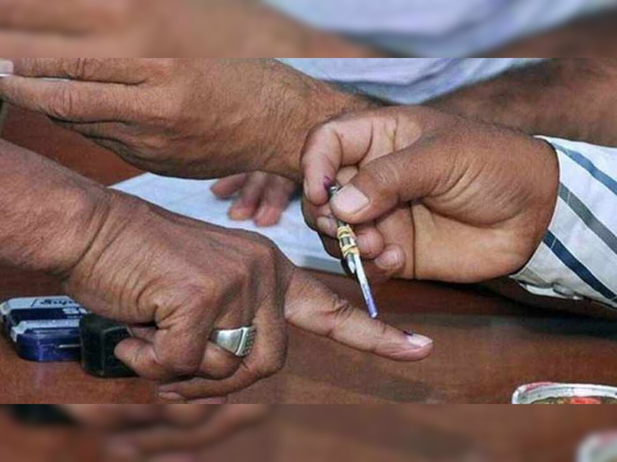मध्य प्रदेश में इस बार युवा वर्ग के करीब 1.53 करोड़ मतदाता वोट देने जा रहे हैं.
