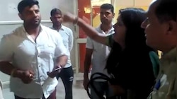 VIDEO: नशे में धुत दरोगा और महिला वकील ने की गाली-गलौच, BJP पार्षद ने की धुनाई