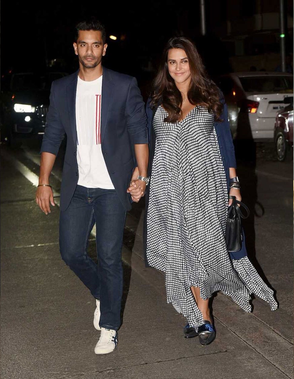 नेहा धूपिया और अंगद की कूल जोड़ी Neha with angad