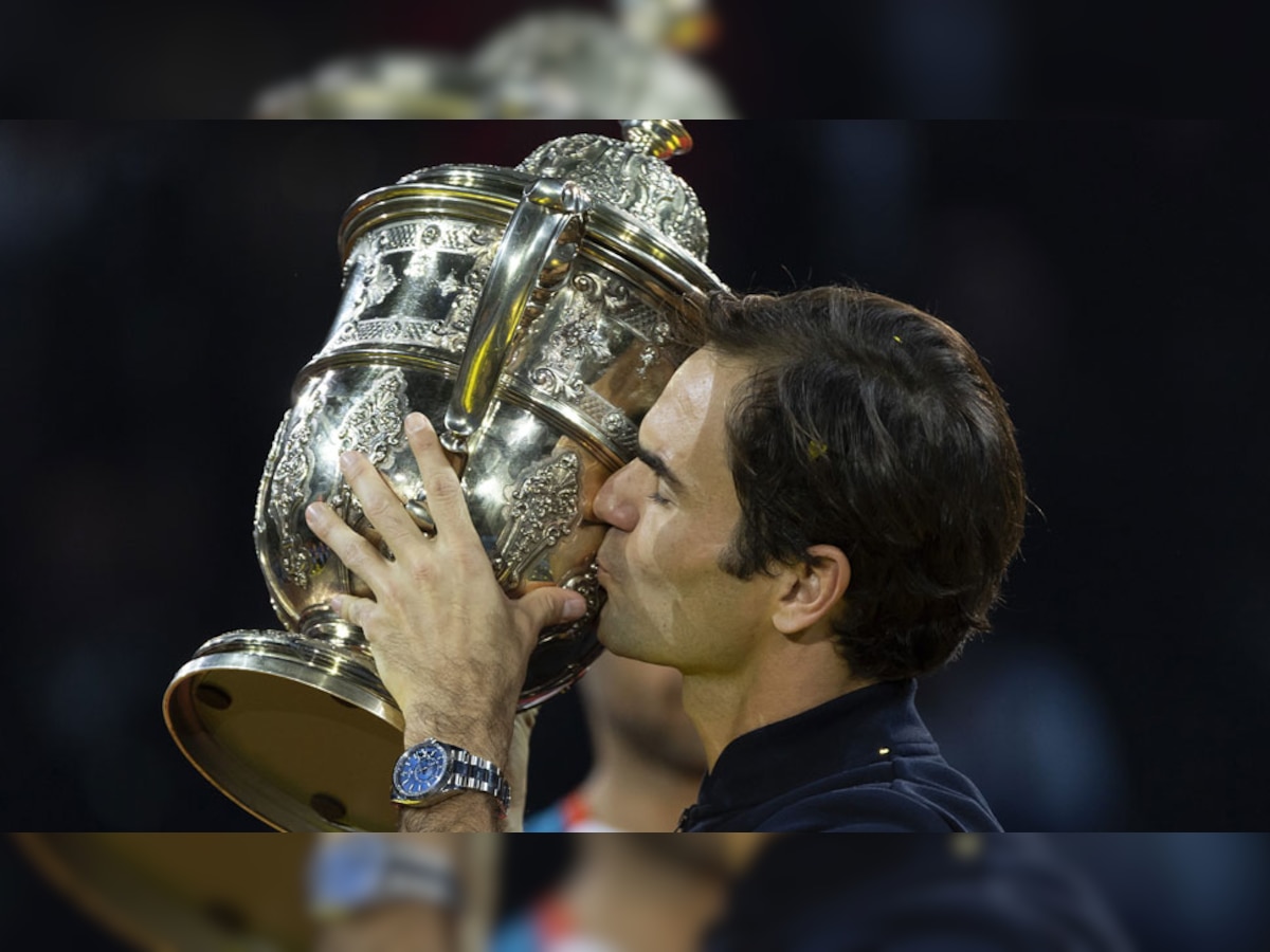 रोजर फेडरर ने स्विस इंडोर्स टेनिस टूर्नामेंट का खिताब नौवीं बार जीता है. (फोटो: PTI) 