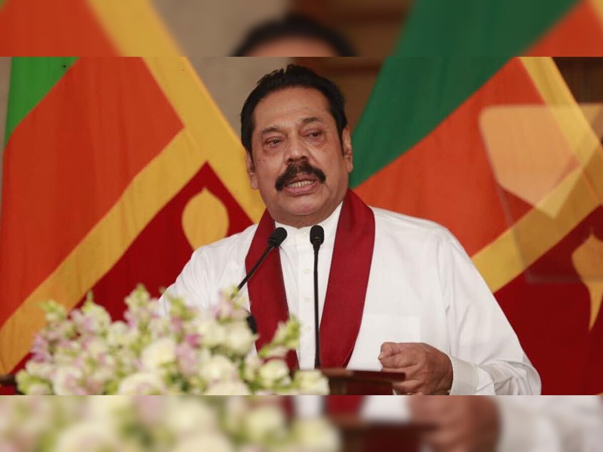 श्रीलंका : राजपक्षे ने सात नवंबर को बहुमत परीक्षण के पहले तमिल सांसद को अपने पाले में किया