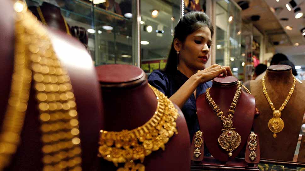 18 कैरेट सोने का चलन बढ़ा 18 कैरेट सोने का चलन बढ़ा