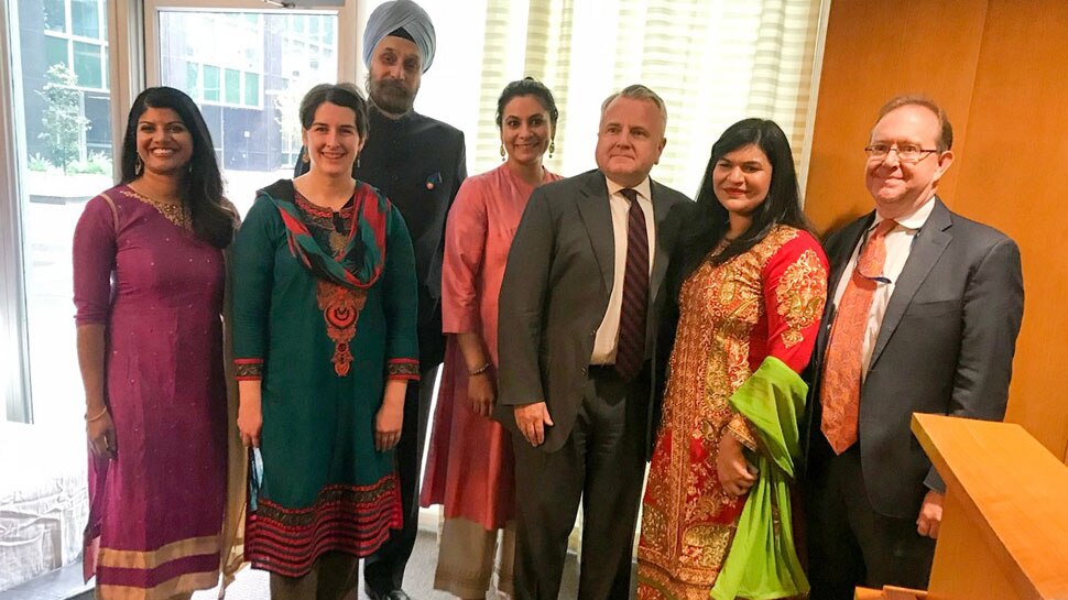 भारत-अमेरिका के मजबूत रिश्तों का प्रतीक Symbol of India-US strong relationships