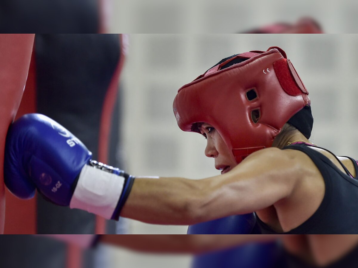 एमसी मैरीकॉम इस समय 10वीं महिला विश्व बॉक्सिंग चैंपियनशिप की तैयारी में जुटी हैं. (फोटो: PTI)