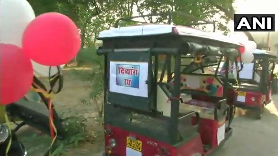 कुछ ही देर बाद वोटिंग शुरू भी हो गई Chhattisgarh Elections 2018