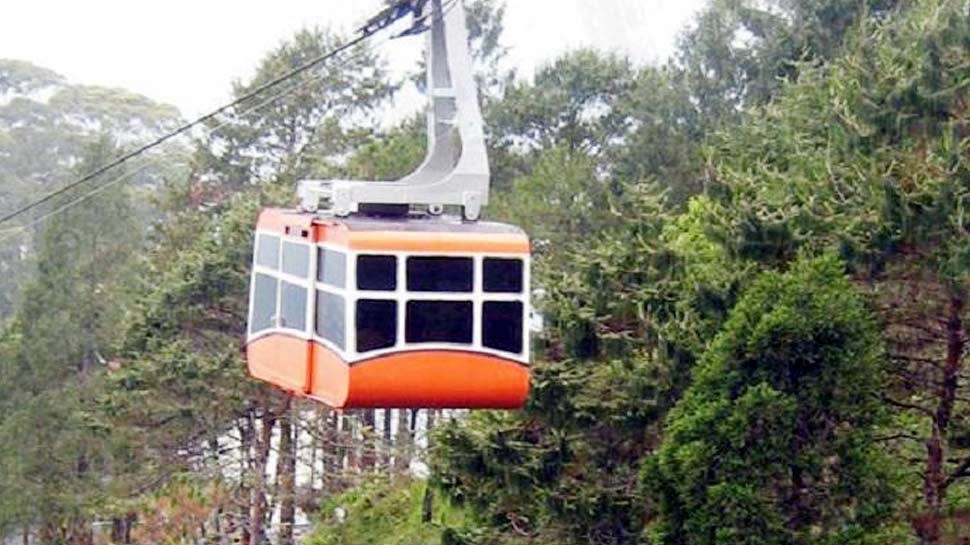 Uttar Pradesh Government has built a ropeway at Lakshaman Hills in ...