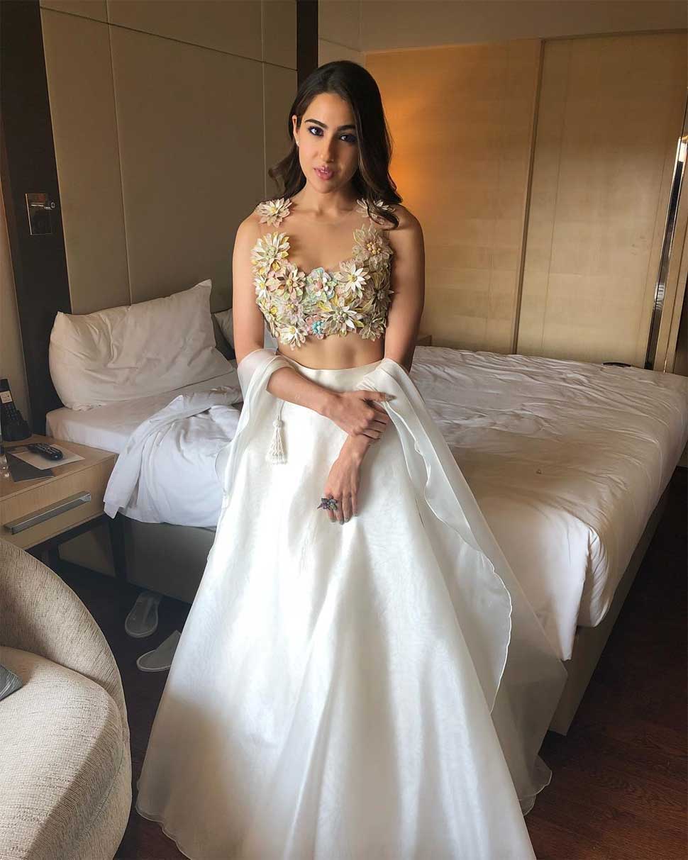 इस एक्टर से करना चाहती हैं शादी Sara Ali khan