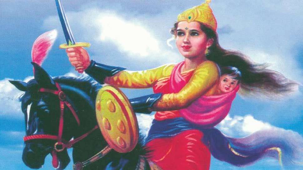 झांसी को बचाने के लिए रानी ने सेना तैयार की