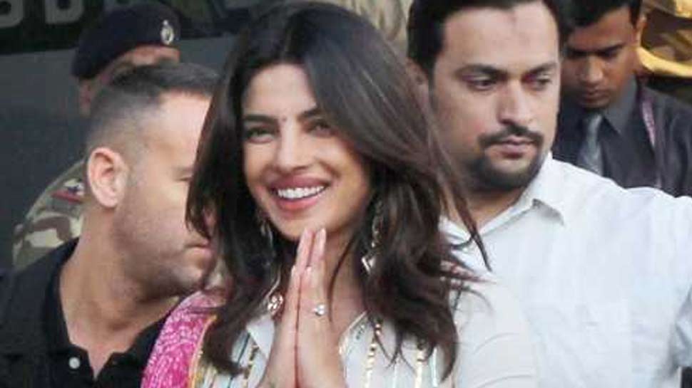 इस सेलिब्रेटी वेडिंग में भी मोबाइल पर बैन लगेगा Priyanka Chopra and Nick Jonas royal wedding