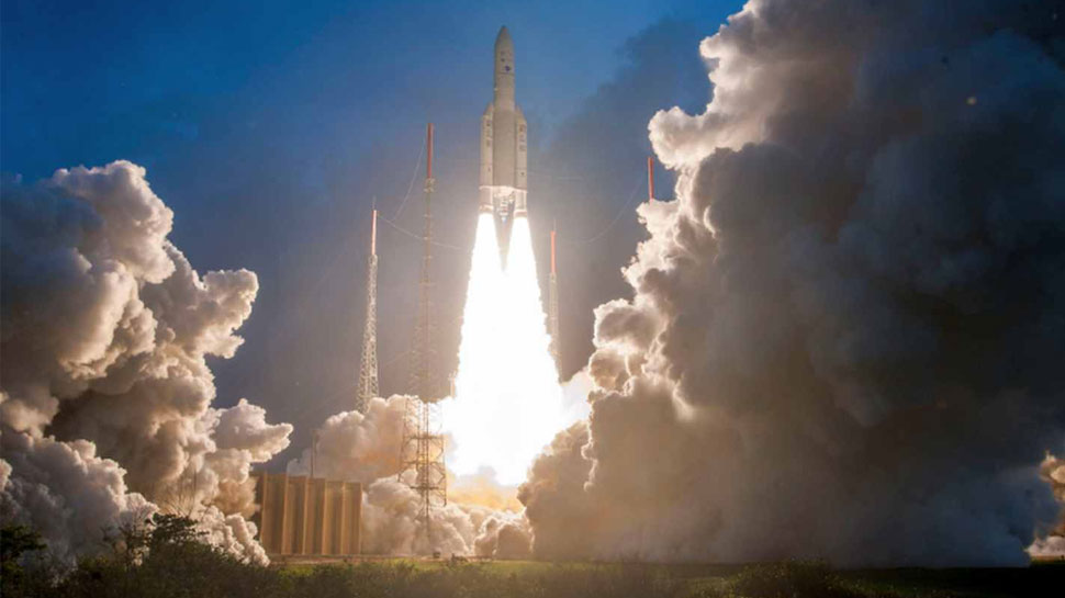 सैटेलाइट का वजन करीब 5,854 किलो gsat 11 launched by isro