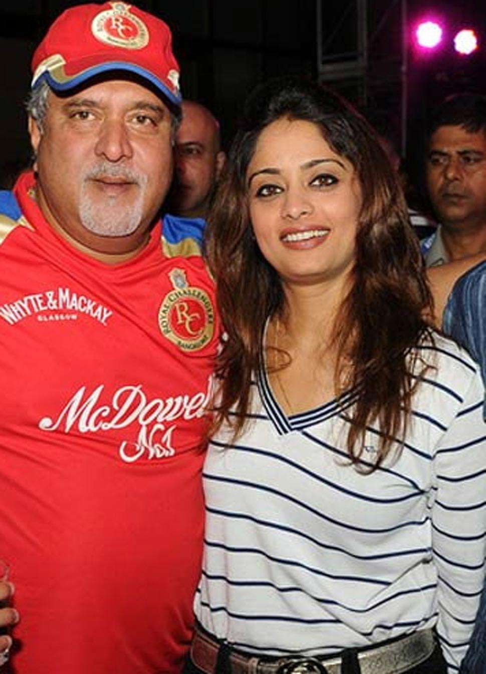 पिंकी ने माल्या के अच्छे और बुरे वक्त में साथ दिया know about vijay mallya pinky lalwani relation