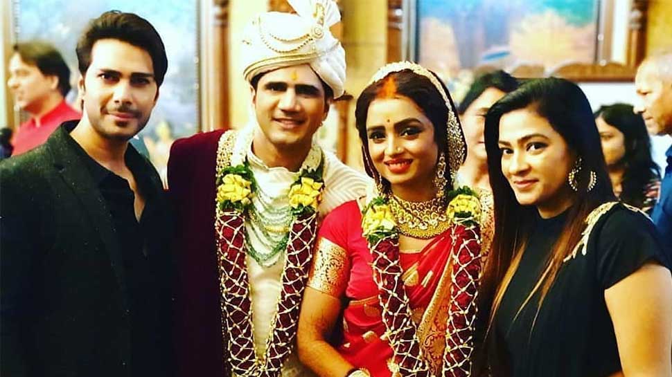लाल जोड़े में पहुंची पारुल Yeh rishta kya kehlata hai Actress Shivangi Joshi attend parul chauhan marriage with chirag thakkar