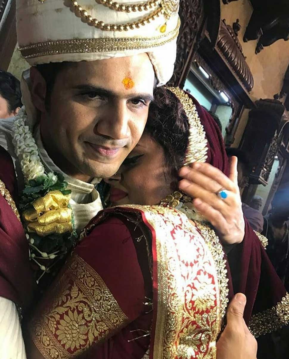 इस्कॉन मंदिर में हुई शादी Yeh rishta kya kehlata hai Actress Shivangi Joshi attend parul chauhan marriage with chirag thakkar