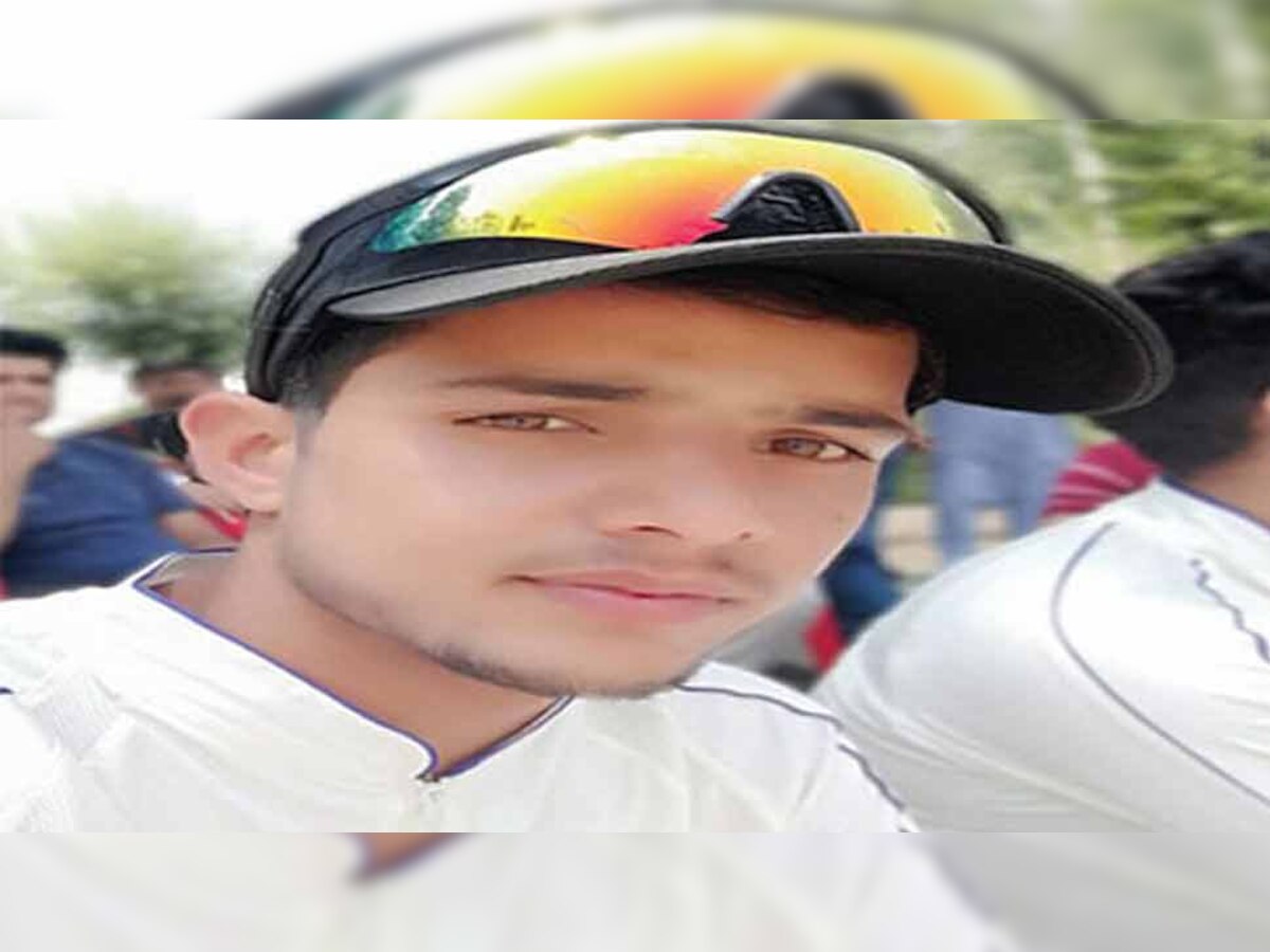 IPL Auction 2019 : जम्मू कश्मीर के युवा तेज गेंदबाज रसिक सलाम दार कुलगाम इलाके से आते हैं.