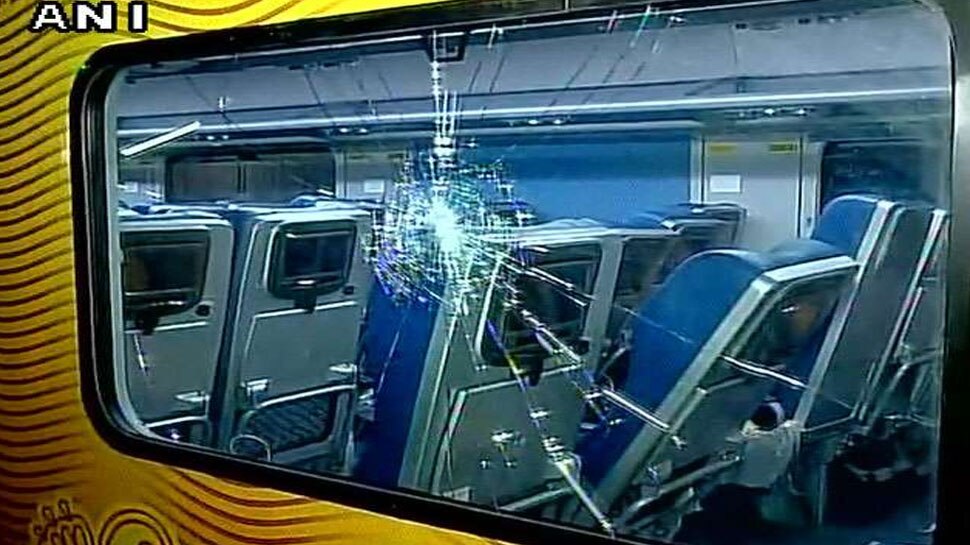 तेजस में चोरी