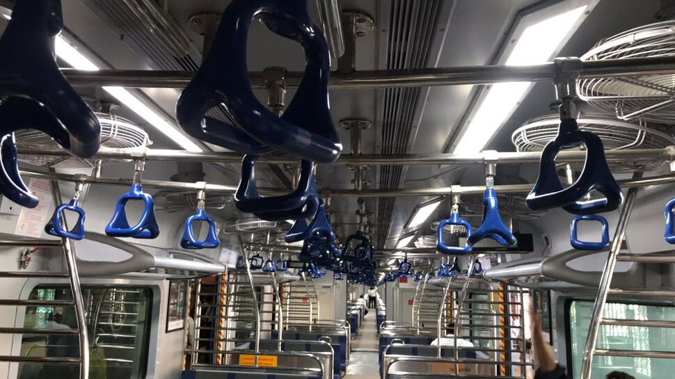 Business: Second AC Local for mumbai commuter as new year gift