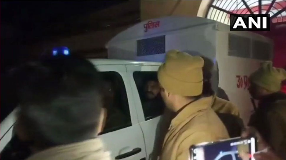 अतीक अहमद को लेकर योगी सरकार सख्त, देवरिया से बरेली जेल में किया शिफ्ट