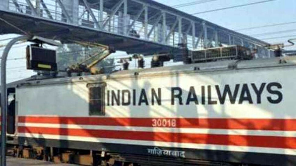 नए साल में भारतीय रेलवे का युवाओं का बंपर तोहफा, विभिन्न पदों पर निकली 13 हजार से ज्यादा भर्तियां