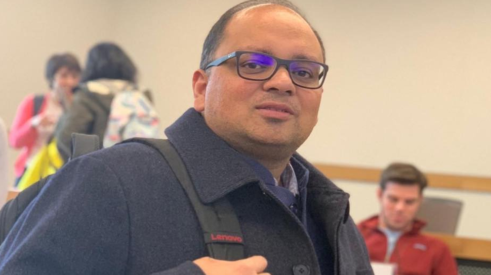 2002 बैच के आईएएस टॉपर अंकुर गर्ग (फोटो साभारः facebook) 2002 बैच के आईएएस टॉपर अंकुर गर्ग (फोटो साभारः facebook)