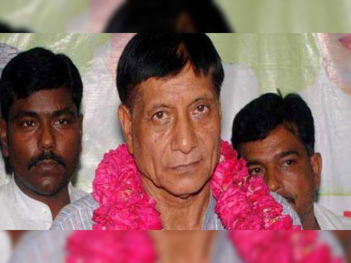 RLD का आरोप, कहा- 'किसानों की फसल जानवरों से चरवाते हैं CM योगी'