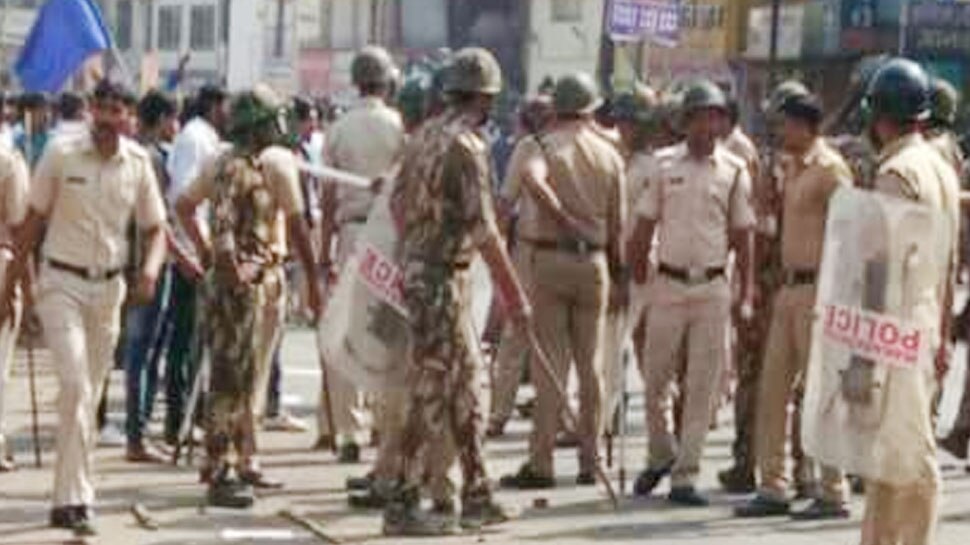 कोरेगांव भीमा वर्षगांठ: सुरक्षा बढ़ाई गई, लोगों ने युद्ध स्मारक पर दी श्रद्धांजलि