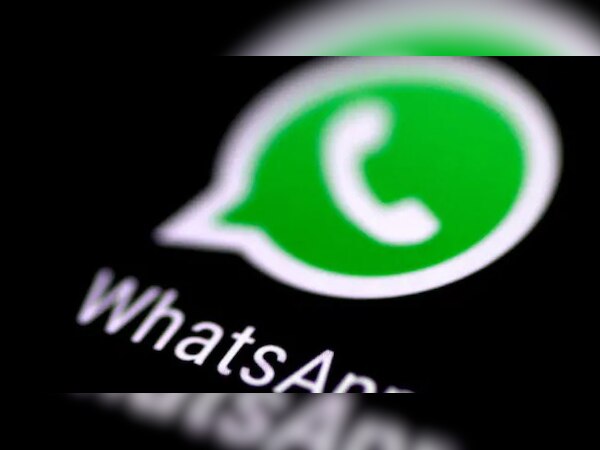 वॉट्सएप पुराने डिवाइसों और ऑपरेटिंग सिस्टम्स (ओएस) के लिए सपोर्ट समय-समय पर हटाती रहती है. (प्रतीकात्मक तस्वीर)