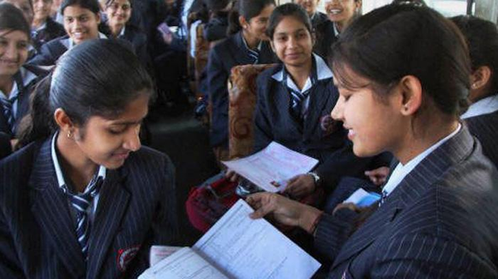Board Exams 2019: परीक्षा की तैयारी के दौरान मैथ, साइंस ही नहीं इन सब्जेक्ट्स पर भी दें ध्यान Board Exams 2019: परीक्षा की तैयारी के दौरान मैथ, साइंस ही नहीं इन सब्जेक्ट्स पर भी दें ध्यान