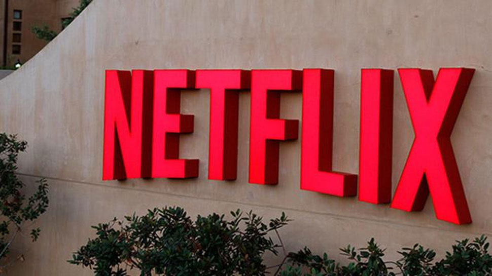 Netflix को इस देश में लगा बड़ा झटका, सरकार के शिकायत पर करना पड़ा ये काम Netflix को इस देश में लगा बड़ा झटका, सरकार के शिकायत पर करना पड़ा ये काम