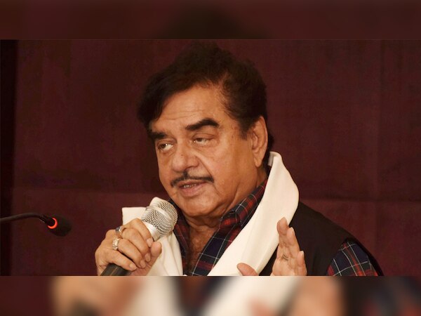 शत्रुघ्न सिन्हा ने जेपीसी जांच को बताया जरूरी. (फाइल फोटो)