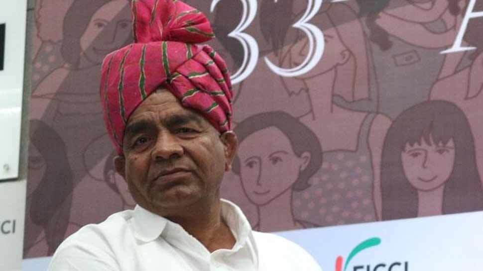 कुश्ती कोच महावीर फोगाट बोले, 'खिलाड़ियों का सम्मान करना भूल गई है हरियाणा सरकार' कुश्ती कोच महावीर फोगाट बोले, 'खिलाड़ियों का सम्मान करना भूल गई है हरियाणा सरकार'