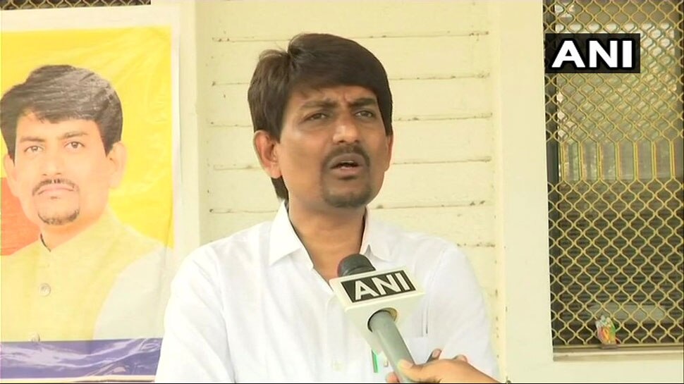 गुजरात: कांग्रेस में उपेक्षित ‘महसूस’ कर रहे हैं अल्पेश ठाकोर, बीजेपी ने कहा- पार्टी ज्वाइन कर लीजिए