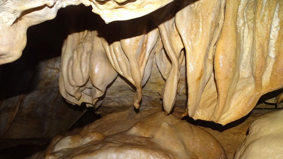 सिंकोटेश्वर गुफा Sinkoteshwar Cave