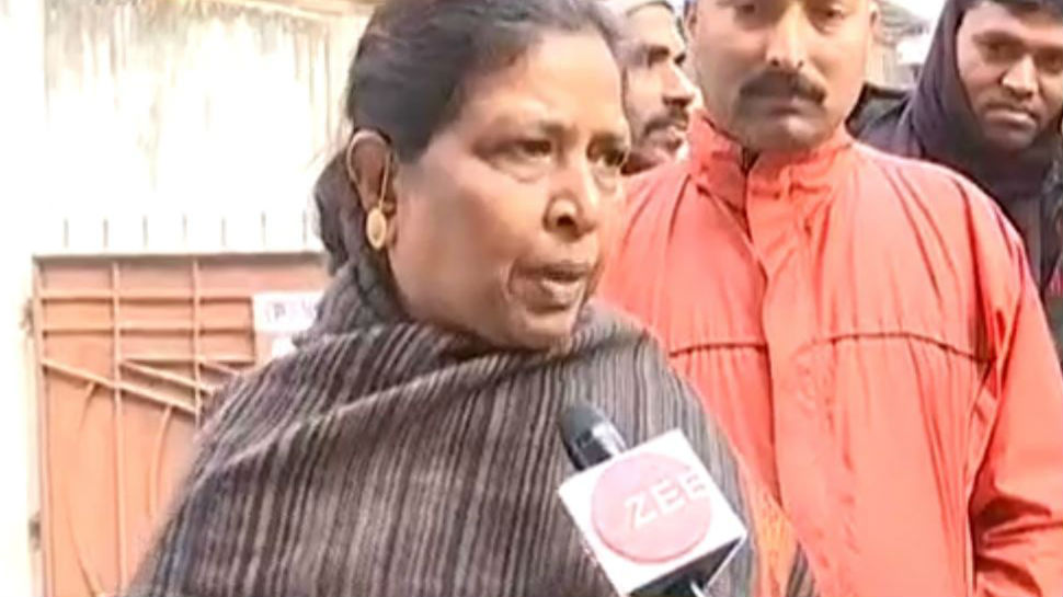 बिहार की राजधानी में भी हर जगह आर्थिक आरक्षण की ही चर्चा हो रही है. बिहार की राजधानी में भी हर जगह आर्थिक आरक्षण की ही चर्चा हो रही है.