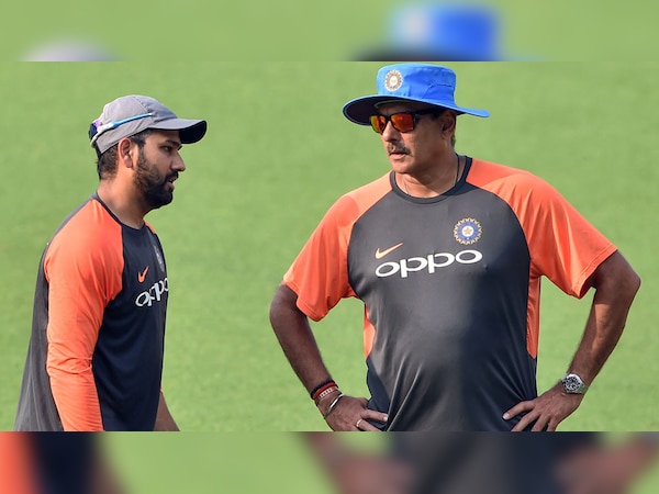 56 साल के रवि शास्त्री (दाएं) ने अपने 11 साल के वनडे करियर में तीन वर्ल्ड कप खेले हैं. (फाइल फोटो) 