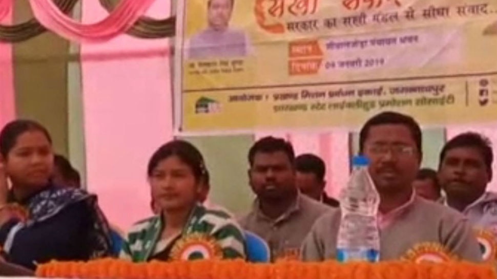 जमशेदपुर: राज्य सरकार के कार्यक्रम में पहुंची गीता कोड़ा, योजना की जमकर की तारीफ