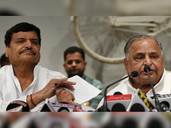 समाजवादी पार्टी (सपा) में उपेक्षा से नाराज होकर शिवपाल यादव ने प्रगतिशील समाजवादी पार्टी-लोहिया (प्रसपा) का गठन किया है.(फाइल फोटो)