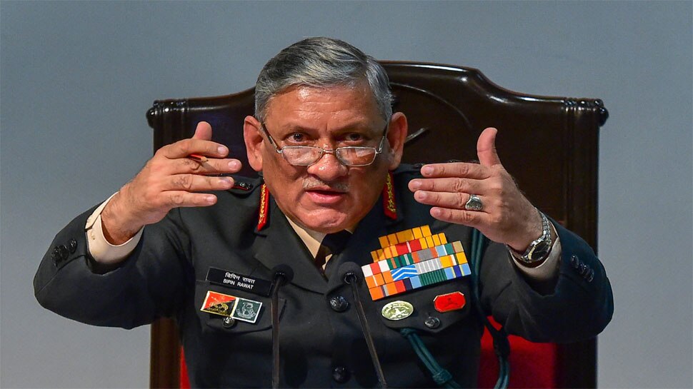 आर्मी चीफ जनरल रावत ने कहा, 'सेना में समलैंगिक संबंधों को अनुमति नहीं देंगे'
