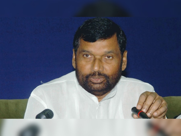 लोकजनशक्ति पार्टी के नेता राम विलास पासवान (फाइल फोटो)